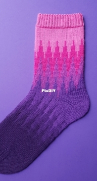 Kick Off Socks by Cat Krause - German - Free