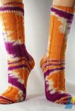 Heisse Liebe/HotLove Socks  by Fräulein Wollga-English,German-Free
