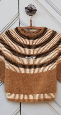 Tanne Top by Anne Ventzel