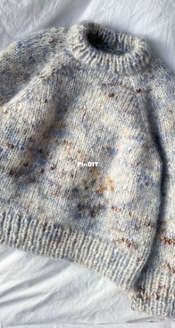 Marble Sweater Junior - PetiteKnit - Mette Wendelboe Okkels - English