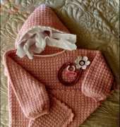 Sugar toe Babies -Annette Sanko - Sitting Pretty! Baby Blanket With Attached Hoodie Sweater