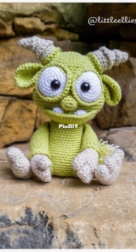 Little Ellies - Sara Bailey - Tayto the Troll