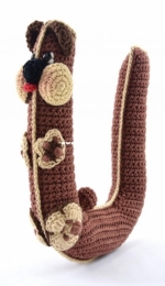 Circulo SA - Andreia Miano - Amigurumi Letter U - Amigurumi Letra U - Portuguese - Free