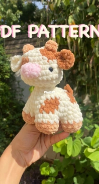 Yuvals Crochet - Yuval Zabri - Mini Cow