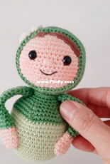 Hobbii Designs - Marjan van der Leer - Little Miss Green Rattle - Dutch - Free