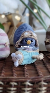 Shu Toys - Aleksandra / Alexsandra Egorova - Александра Егорова - Little Jackdaw Pigeon and Eagle - Галчонок Голубь и Орленок - Russian