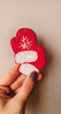beaded brooch