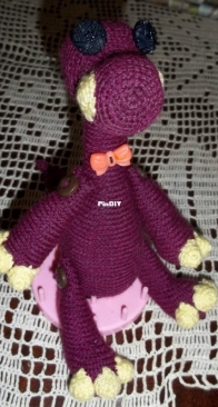 Crochet dino
