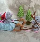 Double Treble Trinkets- Uljana Semikrasa - Christmas Mice Santas Sleigh