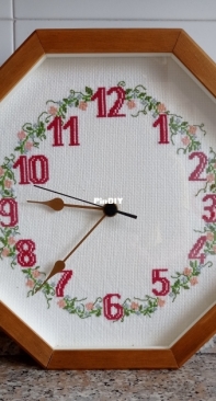 Wall clock
