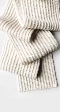DeBrosse - Teresa Carter - The Kret Scarf
