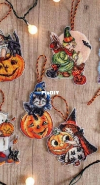 Letistitch L8008 Halloween Toys Kit of 8 pieces