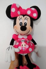 Zombiegurumi - Luisa Contreras - Minnie - Spanish