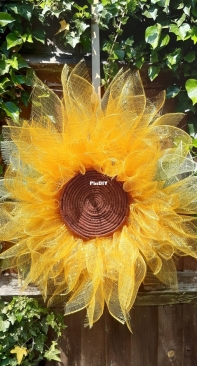 Sunflower wreath