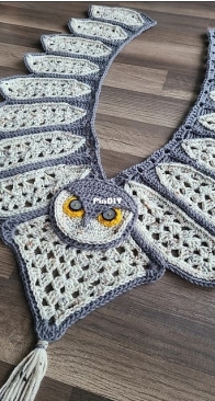 Jess Makes A Mess - Jessica Gammon - Flying Owl Crochet Wrap