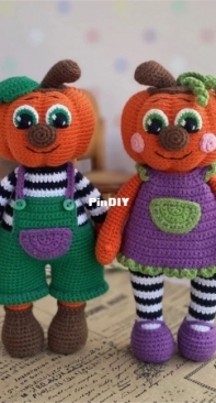 Sovushkin Mir Toys - Elena Ashlapova - Pumkin Boy and Girl - English