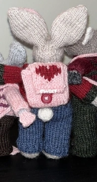 Heart Backpack for Little Backyard Friends - Nessa Stockard - Free