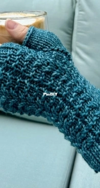 Chimney Tops Trail Mitts by Jennifer Myrick