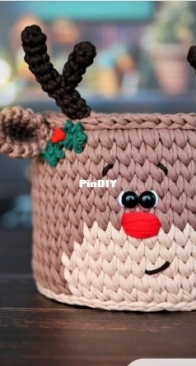 A pinch of cotton - Soft Toy For Joy - Beata Kuchnia  - Reindeer Basket