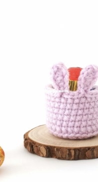 Stitch by Fay - Fay Lyth -  Creme Egg Bunny Basket  Crochet Pattern - Free