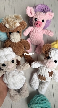Farmyard minis wee crochet creations