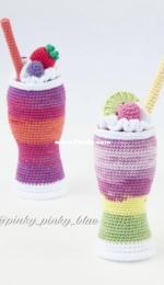 Pinky Pinky Blue - Nadejda Khegay - Strawberry and Bilberry Shake
