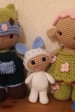 Laura Tegg- Little Weebee Big Head Bunny Baby Doll-Free