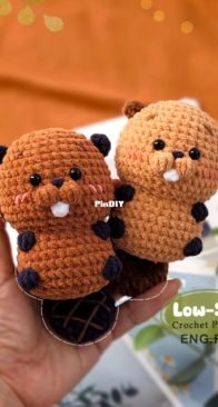 Wendy Li Designs - Wendy Li - The Beaver