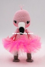 Little Bichons - Marlene Hurtrait - Eva the mini flamingo