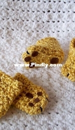 Nanas Whimsical Crochet - Carolyn VanOstran - Lion Paws Booties and Mitts - Free