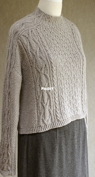 Carol Sunday - Wickerwood Pullover