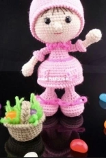 Little Owls Hut -  Sarah Nichols - Basket for a Doll in a rabbit outfit - Free