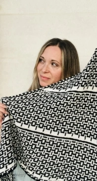 Architect Shawl by Marielle Zatar - English, German