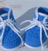 Blue Baby booties (Thai Language)