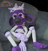 Michaela Harder Baumann - Handpuppet Monster Kullerstreifling - German