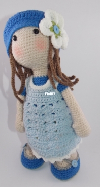 Carocreated - Doll Lilly