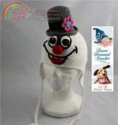 Desert Diamond Crochet - Rebecca Goldsmith- Snowman hat