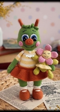 Sovushkin mir toys - Elena Ashlapova - Елена Ашлапова - Flora the Caterpillar - Гусеница Флора - Russian