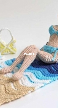 Horgoláda Design - Márta Sipos - Barbi in Beach Outfit