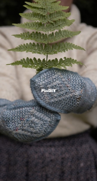 Snowfell Mitts by Ainur Berkimbayeva - English