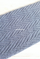 Hand knit scarf
