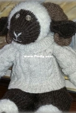 Red Hen Designs-Magnus Ram