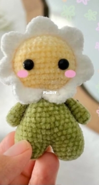 Happy Little Loop Crochet - Bettie - Flower Friend - Free