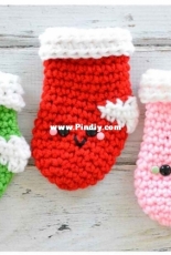 Jennifer Q - Jennifer Quinones - Amigurumi Christmas Stockings - Free