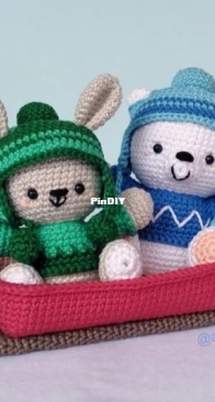 Audrey Lilian Crochet - Sled Buddies - English