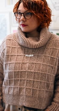 Winter Grid sweater by Susanne Sommer