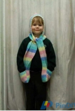 Child’s Knit Hooded Scarf