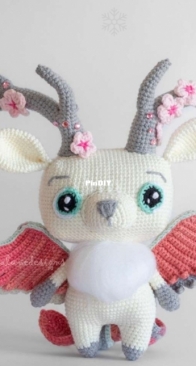 Lyra Lune Designs - Ruxandra Dumitrascu - Dawn the Peryton