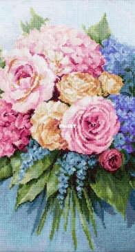 Luca-S - B2371​ - Bouquet