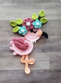 The Yarn Conspiracy - Michelle Carlisle - Flora the Flamingo